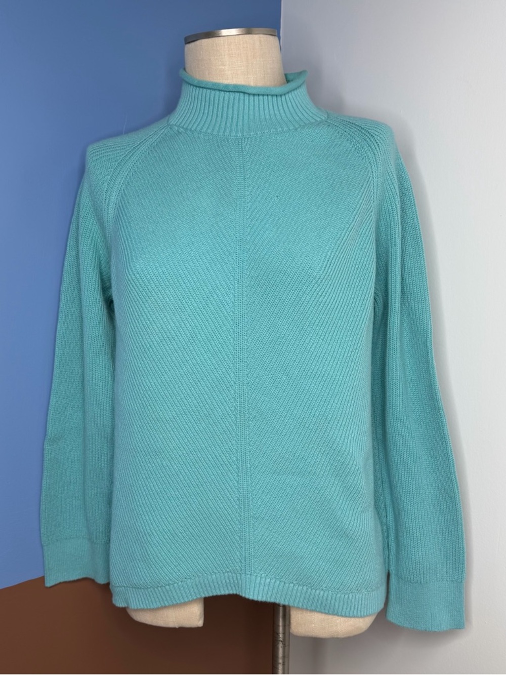 L.L. Bean Women's Aqua Mock Neck Rollneck Knit Sweater 100%‎ Cotton Large